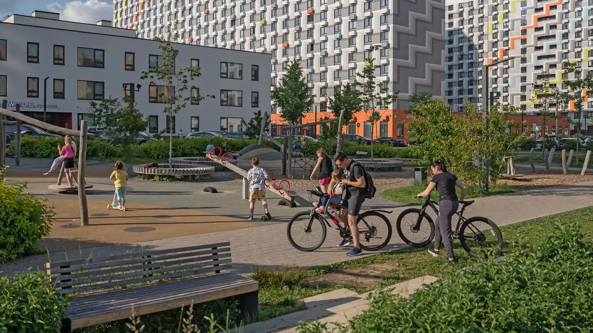 Римского-Корсакова 11