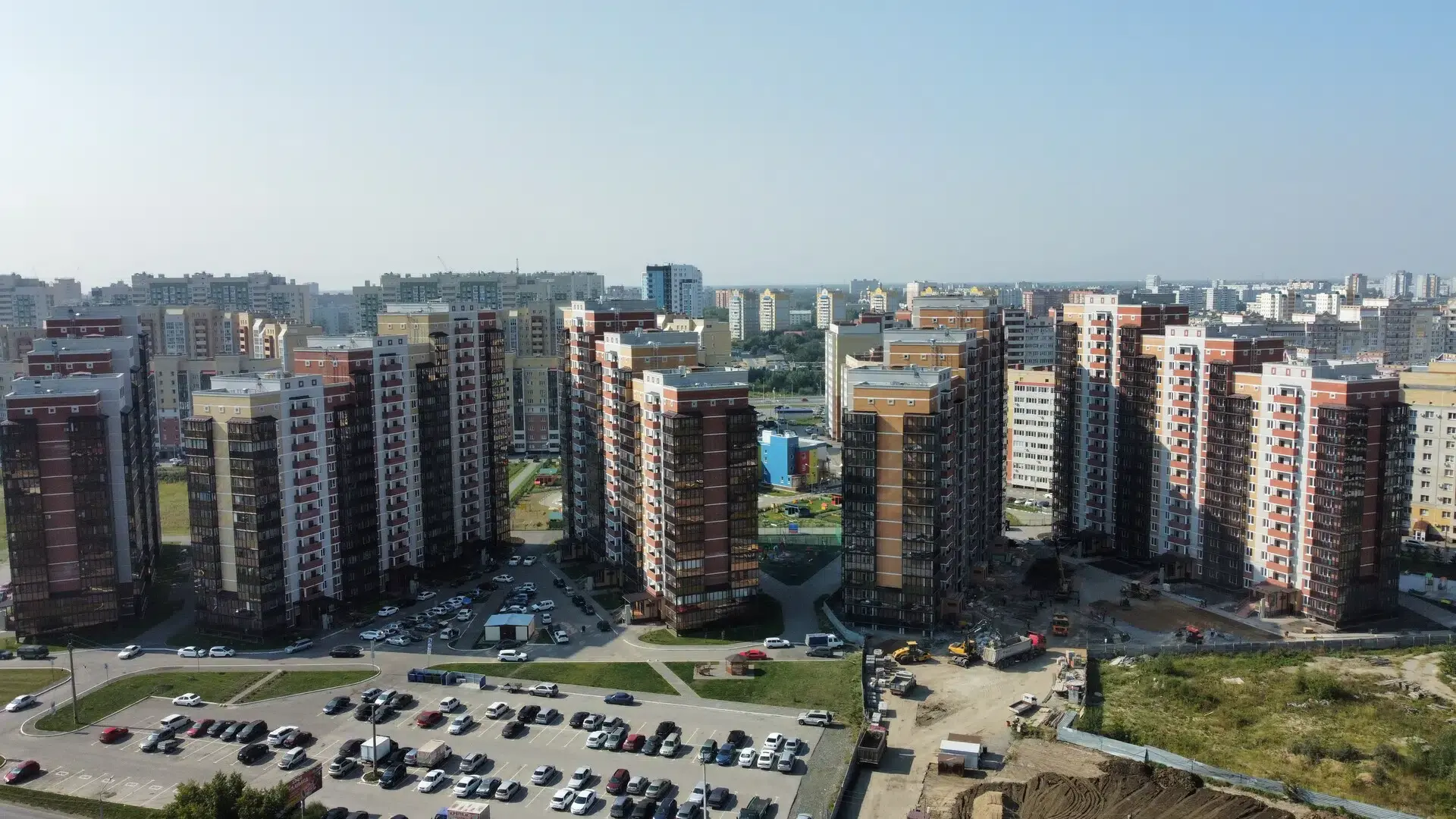 Новостройка: Гармония жизни от застройщика СМУ 11 СБ Южное, Кировский — визуализация жилого комплекса (фото 2)