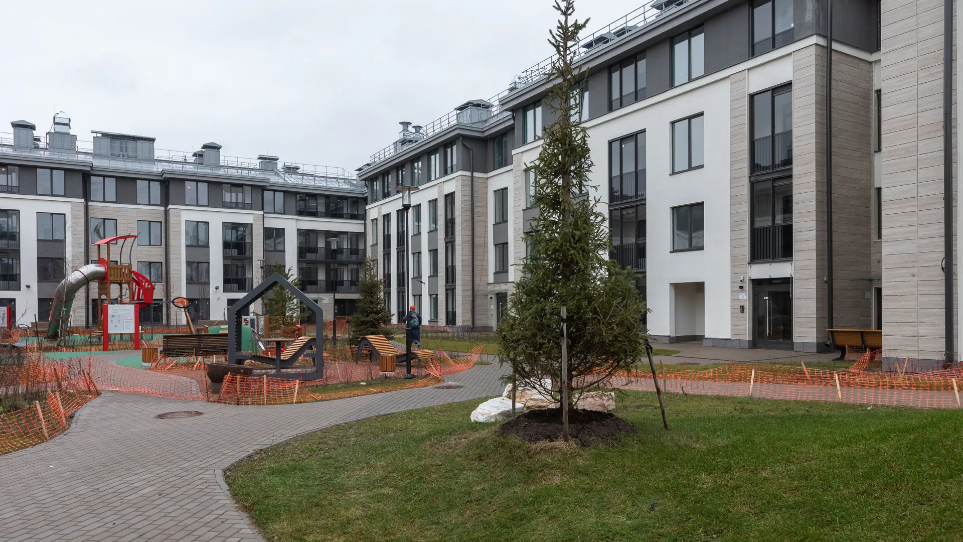 Дворцовый фасад