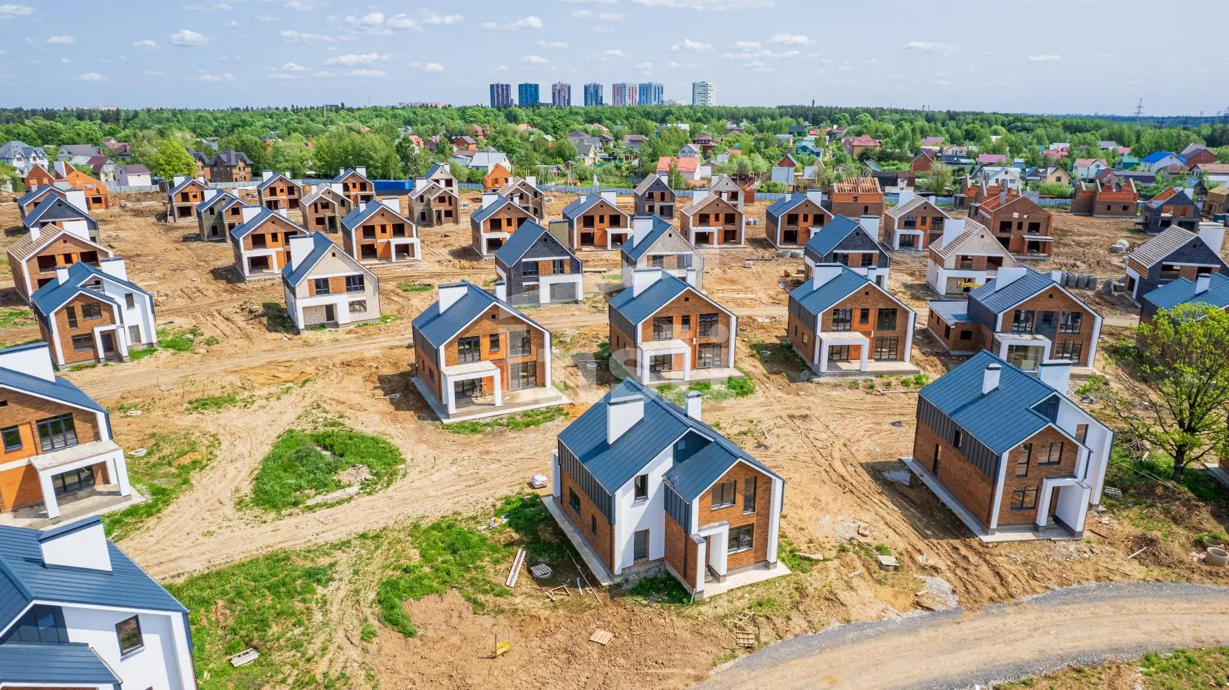 Ход строительства новостройки Лугинино парк от застройщика Инсли: фото за Июнь,2023 — (фото 1)