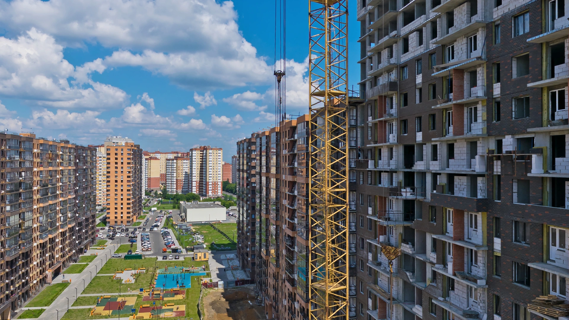 Ход строительства новостройки Героев от застройщика Главстрой-Регионы: фото за Июль,2026 — (фото 1)