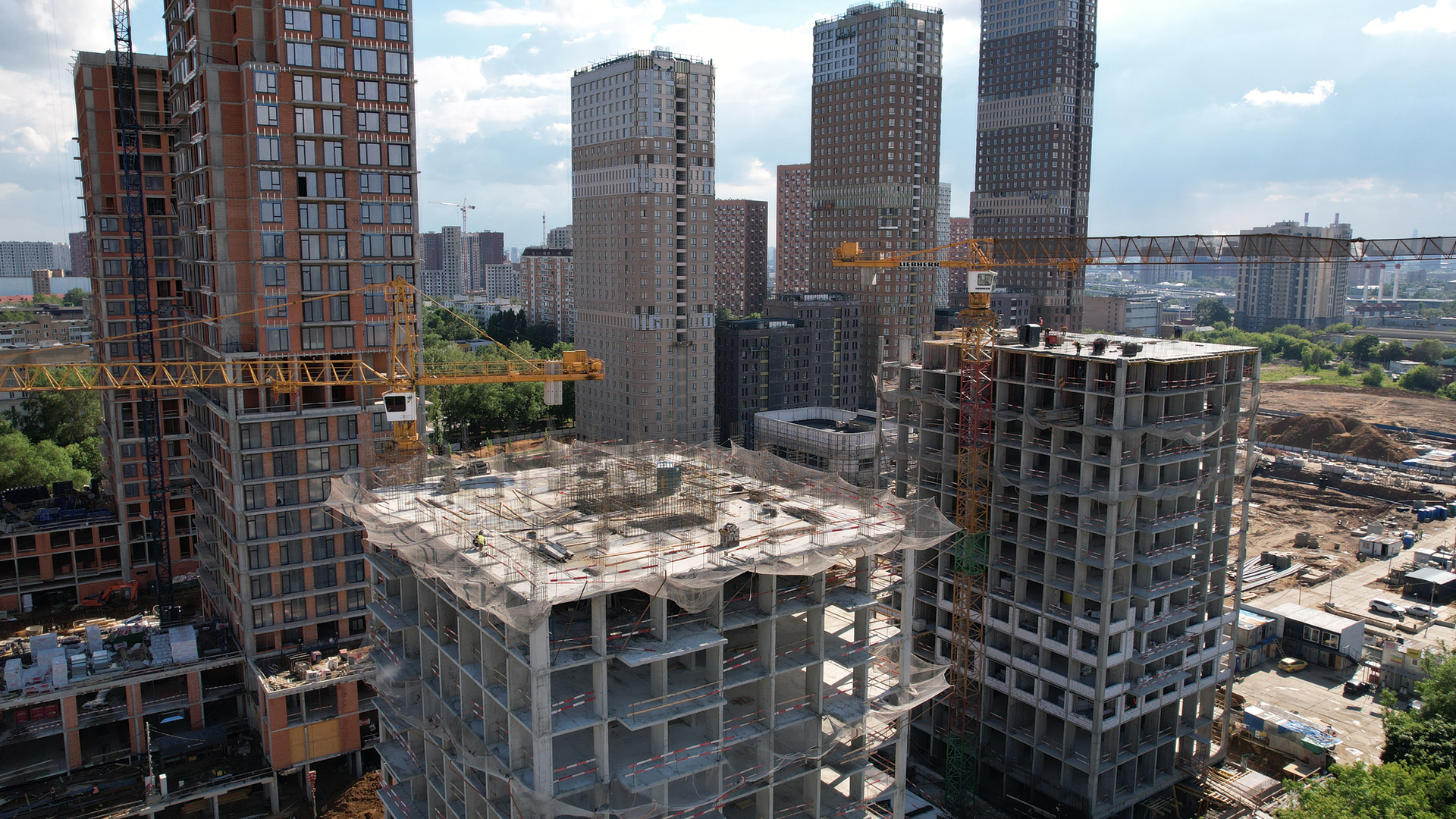 Ход строительства новостройки Бестселлер от застройщика Baza Development: фото за Июнь,2026 — (фото 1)