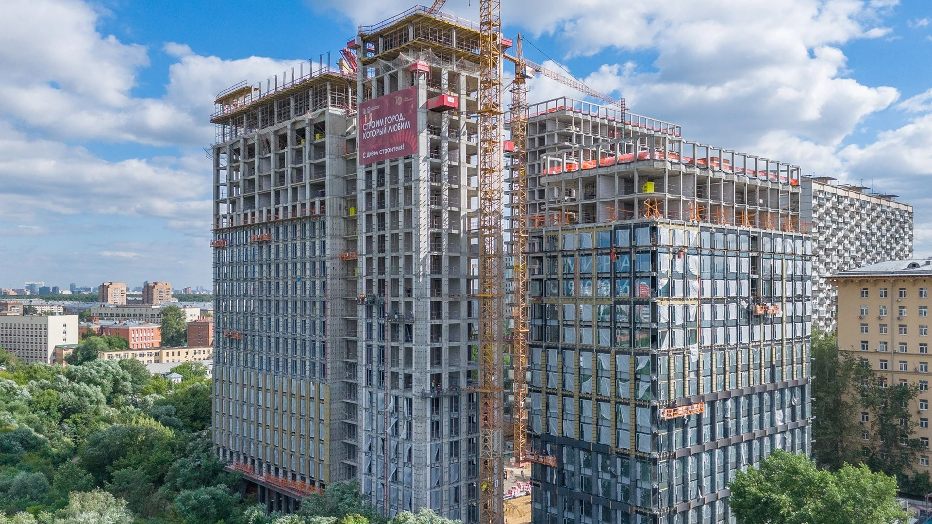Ход строительства новостройки Мира от застройщика MR Group: фото за Июль,2026 — (фото 1)