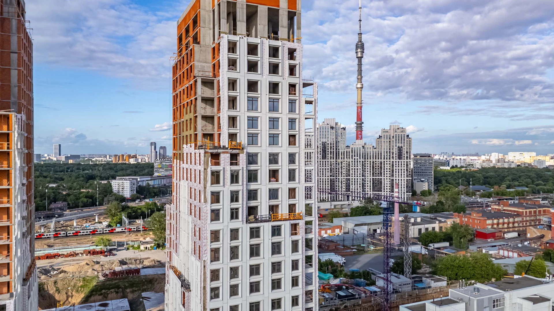 Ход строительства новостройки Монс от застройщика Брусника: фото за Июнь,2026 — (фото 1)