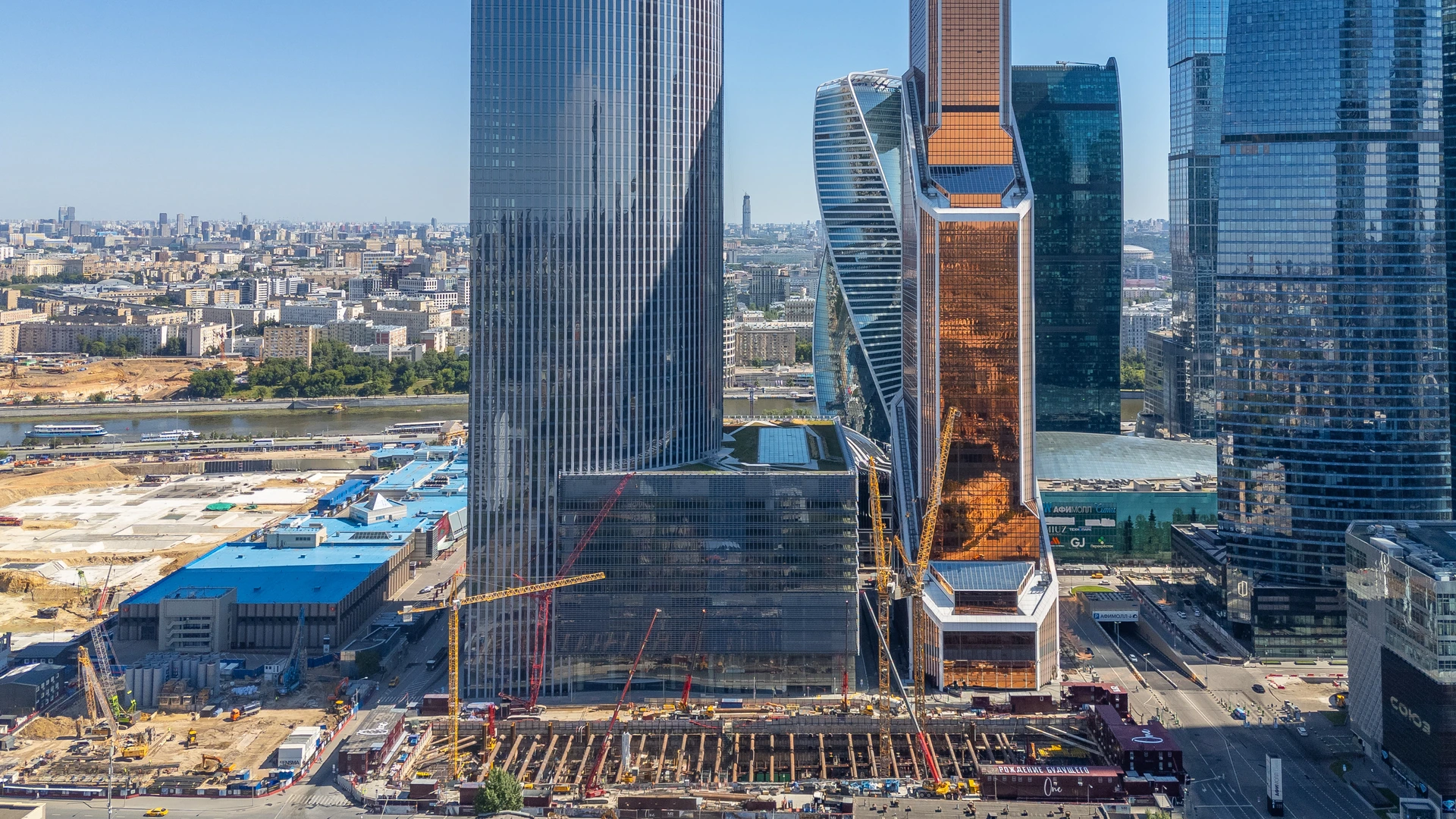 Ход строительства новостройки Сколково Уан от застройщика Ikon-Development: фото за Июль,2026 — (фото 1)