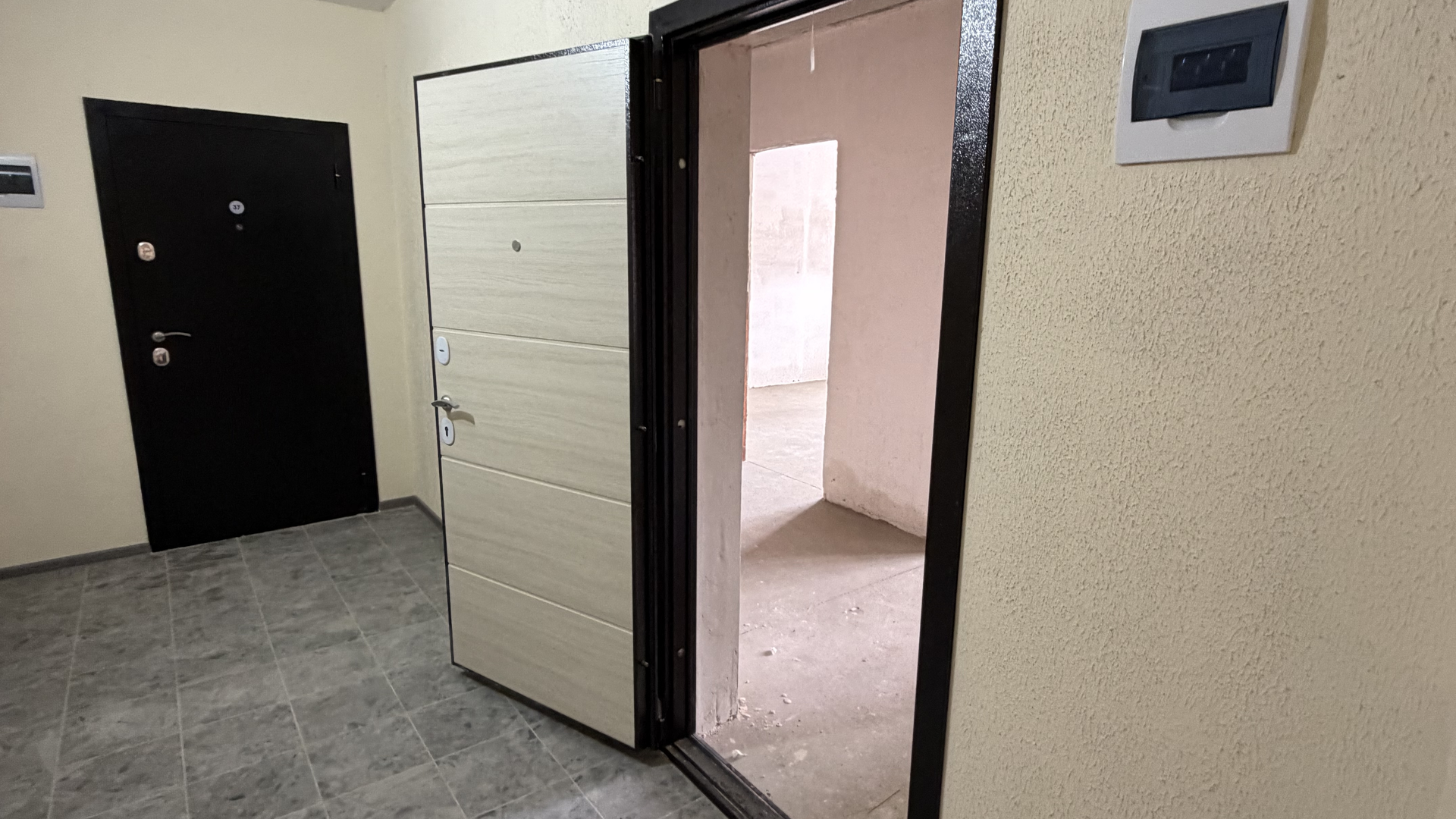 Ход строительства новостройки Южный Городок от застройщика Юг-Универсал: фото за Апрель,2026 — (фото 1)
