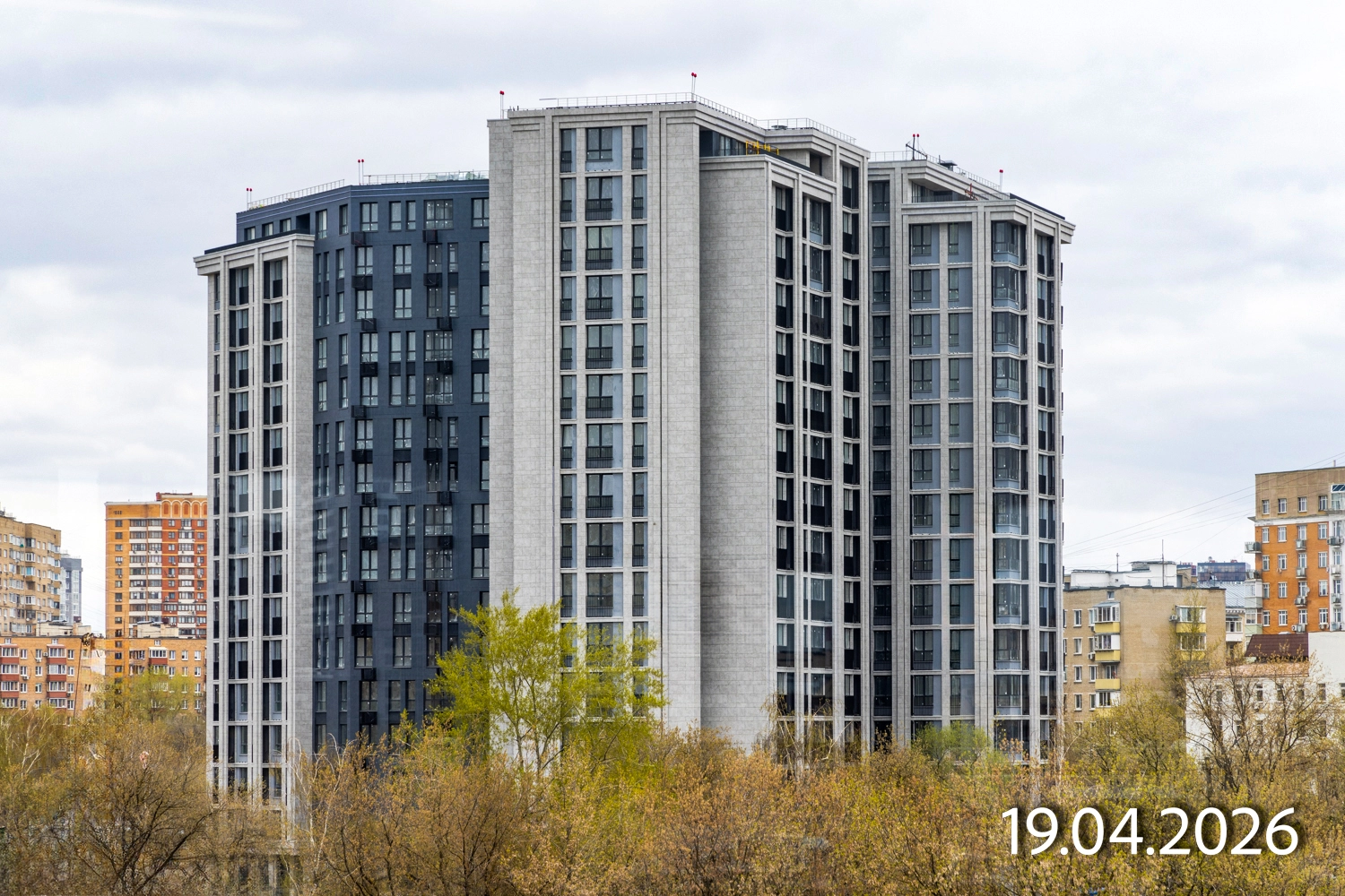 Ход строительства новостройки Дом на Зорге от застройщика А101: фото за Апрель,2026 — (фото 1)