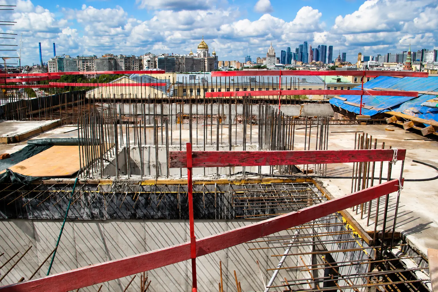 Ход строительства новостройки Дуо от застройщика Hutton Development: фото за Июль,2026 — (фото 1)