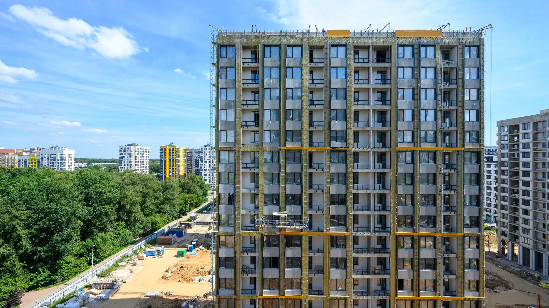 Ход строительства новостройки Левел Лесной от застройщика Level Group: фото за Июль,2026 — (фото 1)