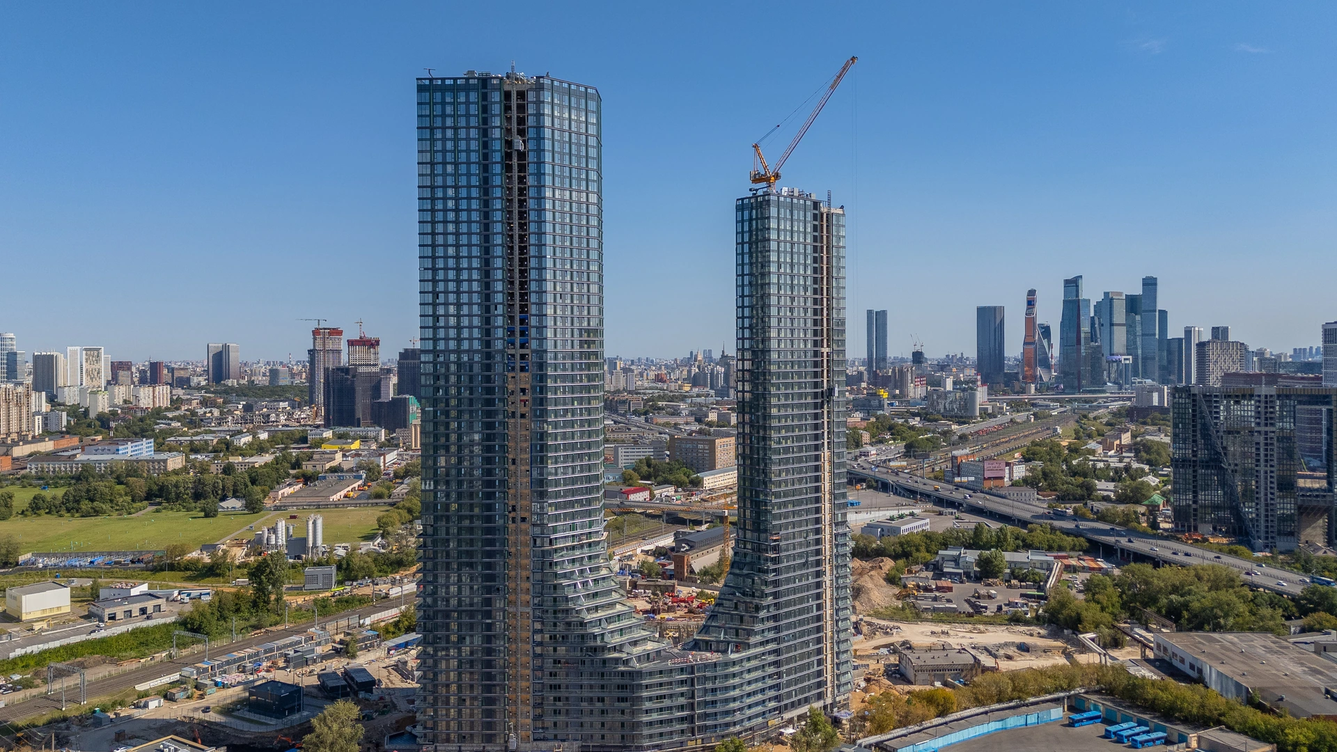 Ход строительства новостройки Джойс от застройщика MR Group: фото за Август,2026 — (фото 1)