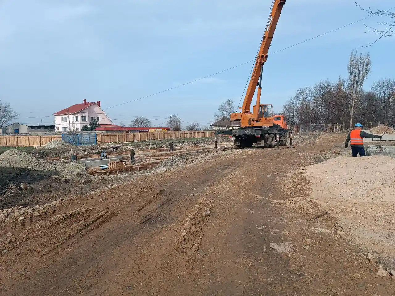Ход строительства новостройки Дубрава от застройщика Дубрава: фото за Апрель,2025 — (фото 1)