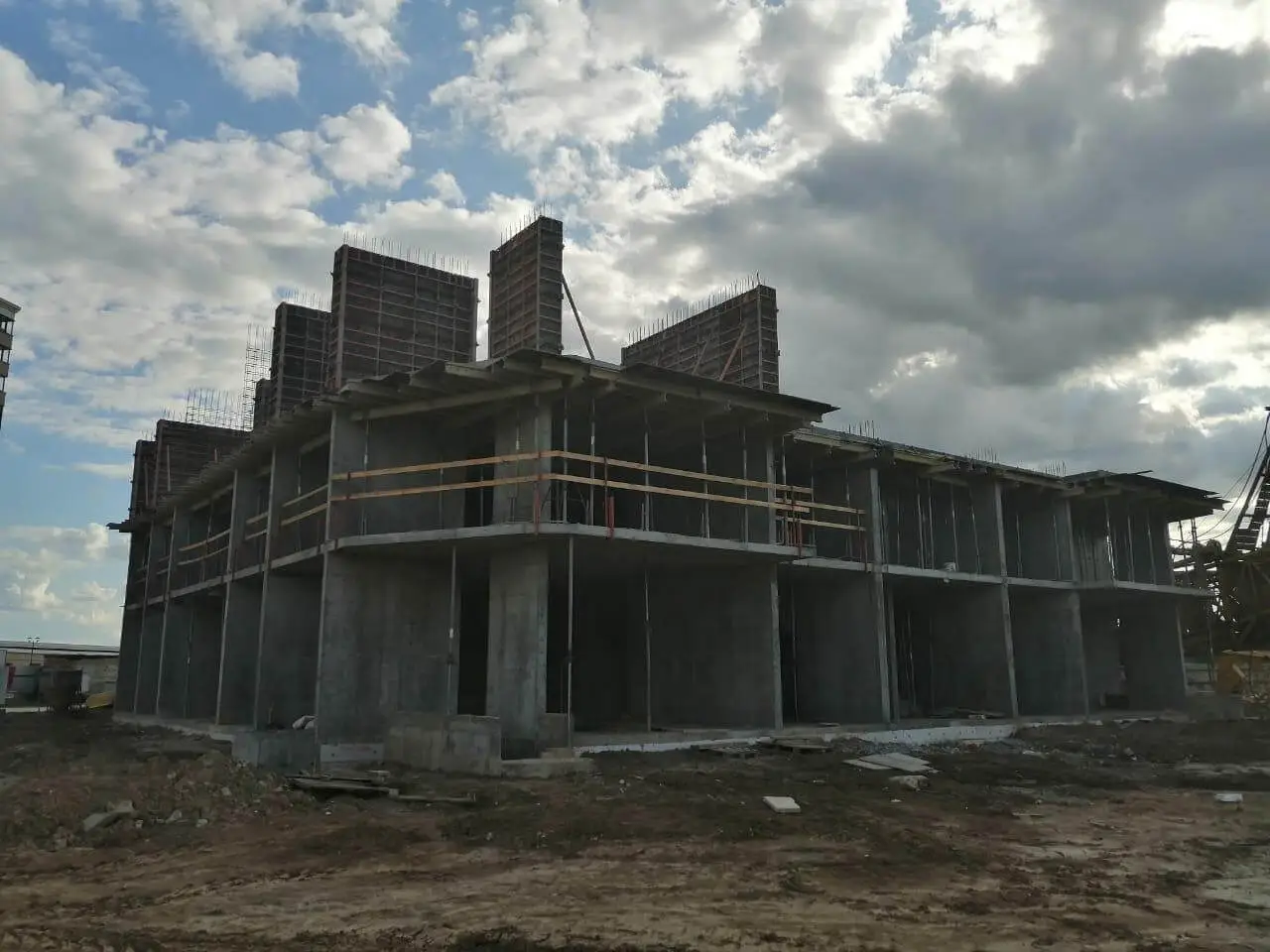 Ход строительства новостройки Подлипки-Город от застройщика РК-Газсетьсервис: фото за Август,2019 — (фото 1)