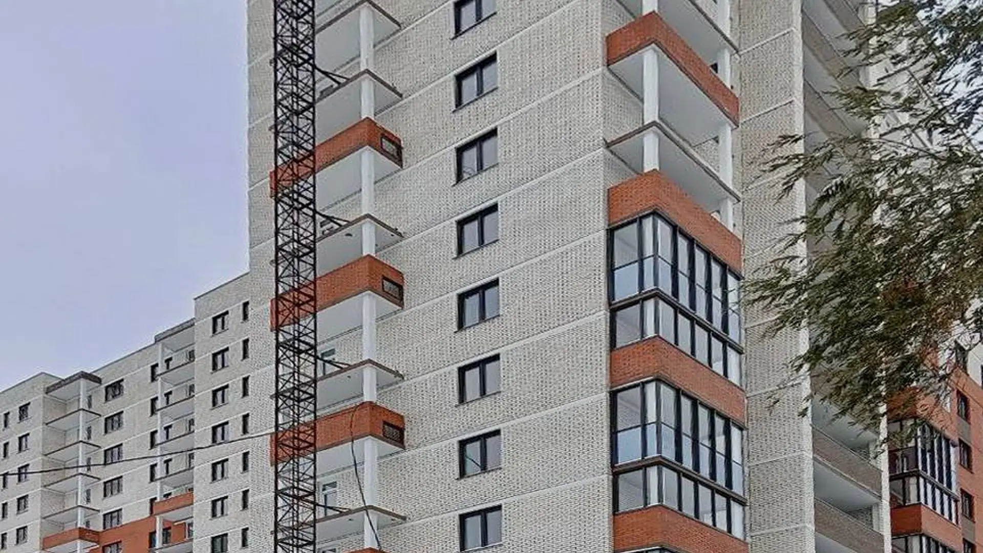 Ход строительства новостройки Квартал 33 от застройщика ЗСК №1: фото за Октябрь,2025 — (фото 1)