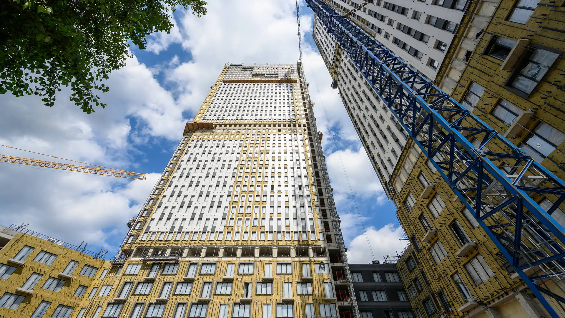 Ход строительства новостройки Левел Селигерская от застройщика Level Group: фото за Июнь,2026 — (фото 1)