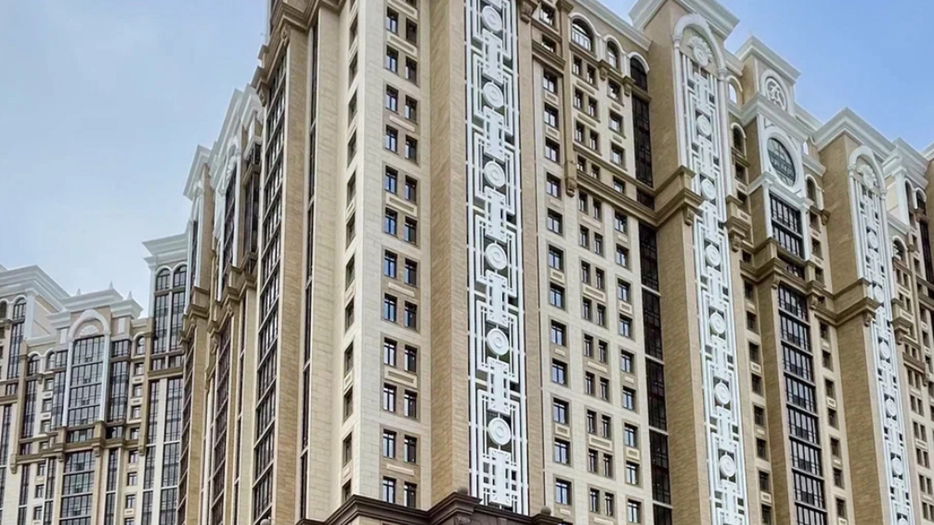 Ход строительства новостройки Династия от застройщика Sezar Group: фото за Февраль,2023 — (фото 1)